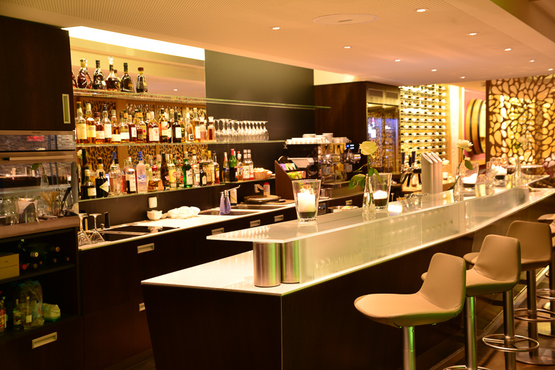 Bar in Lounge